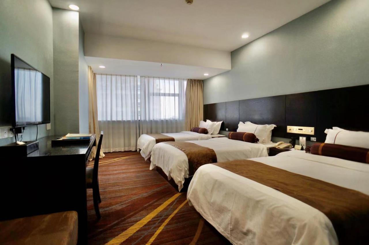 Skyline Plaza Hotel Guangzhou Buitenkant foto