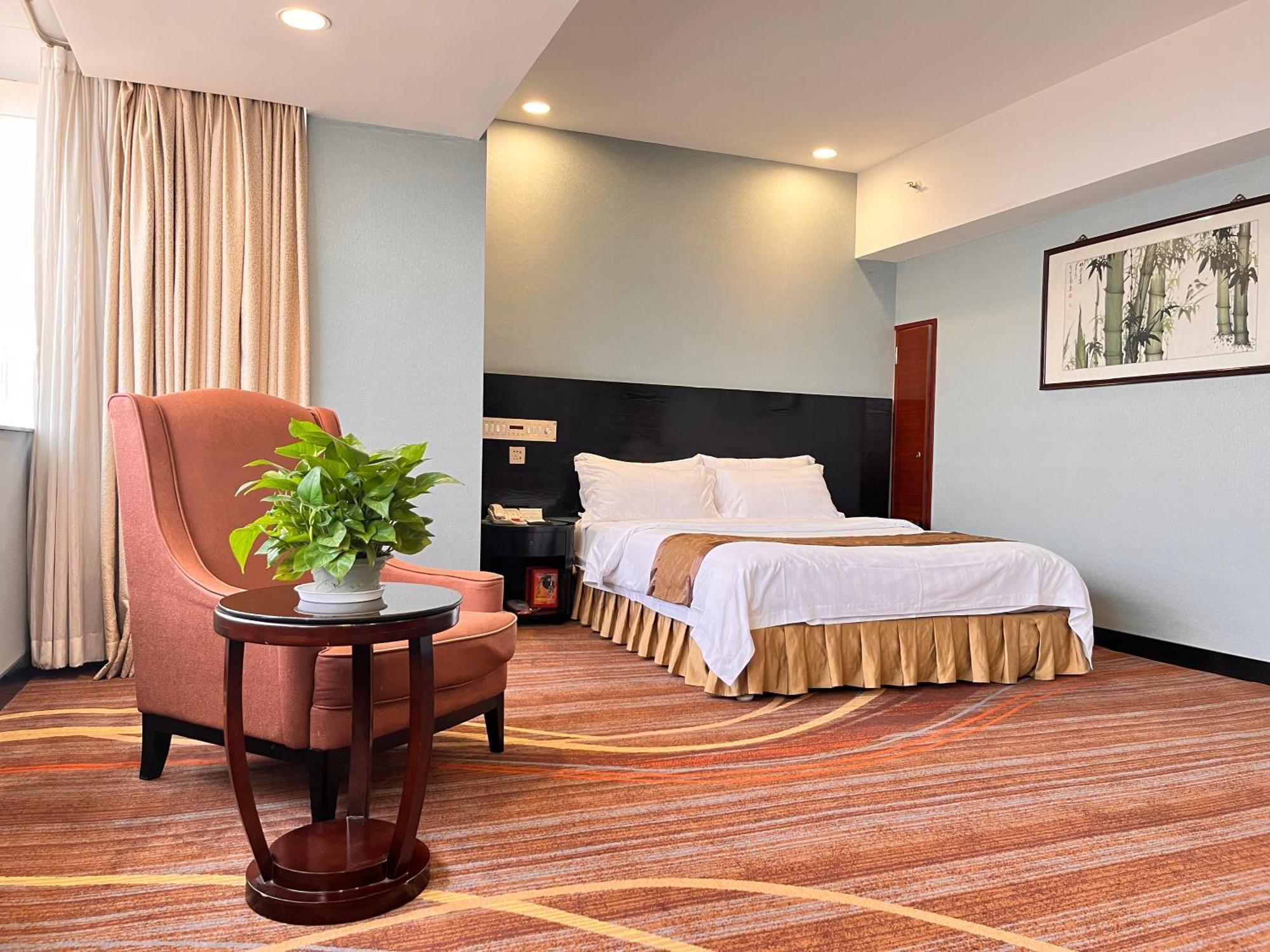 Skyline Plaza Hotel Guangzhou Buitenkant foto