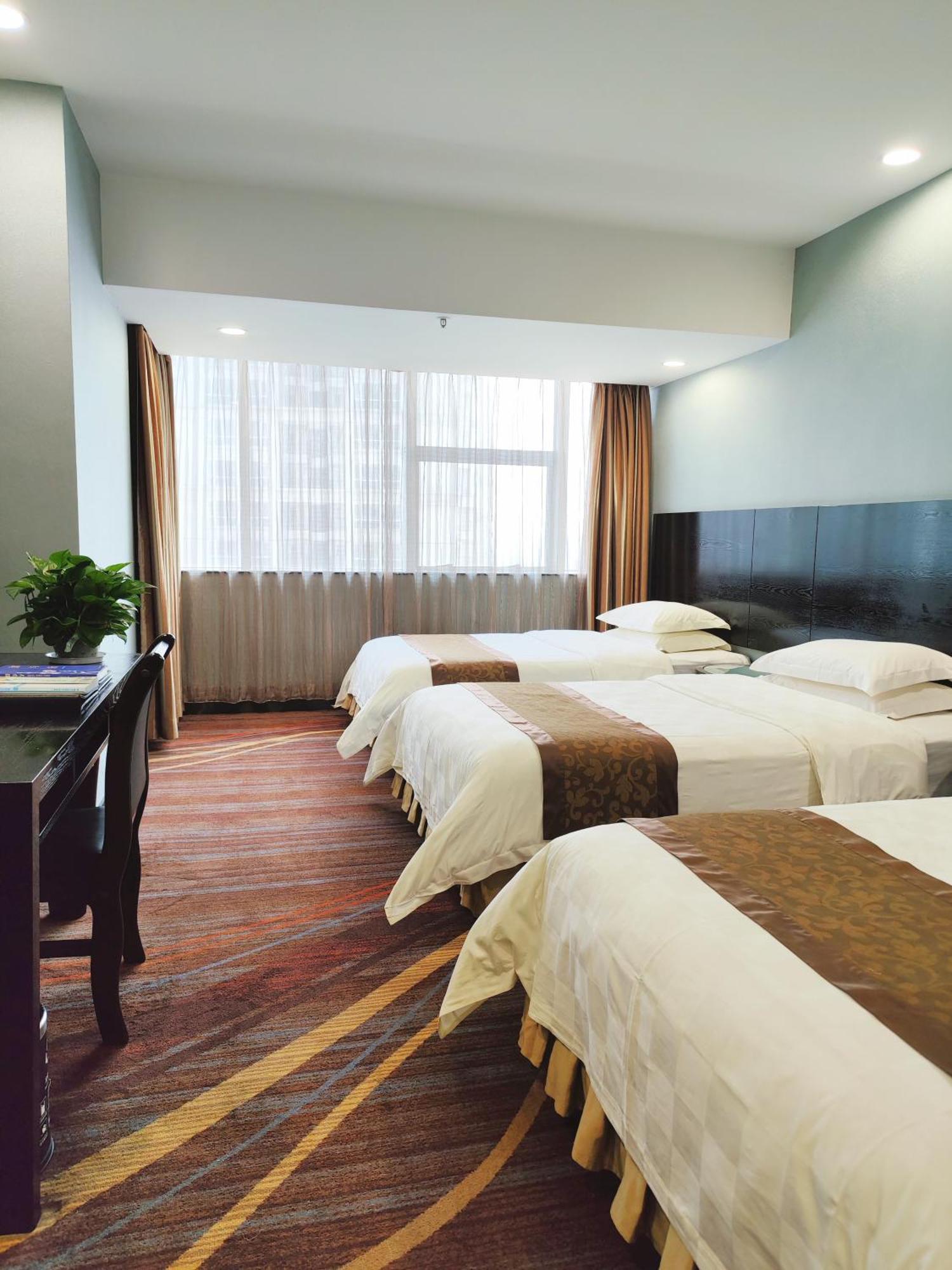 Skyline Plaza Hotel Guangzhou Buitenkant foto