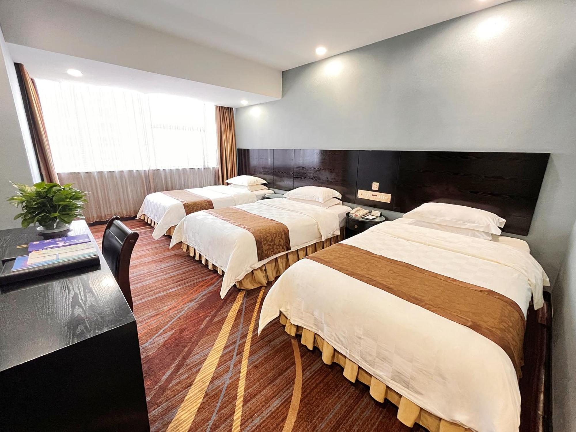 Skyline Plaza Hotel Guangzhou Buitenkant foto