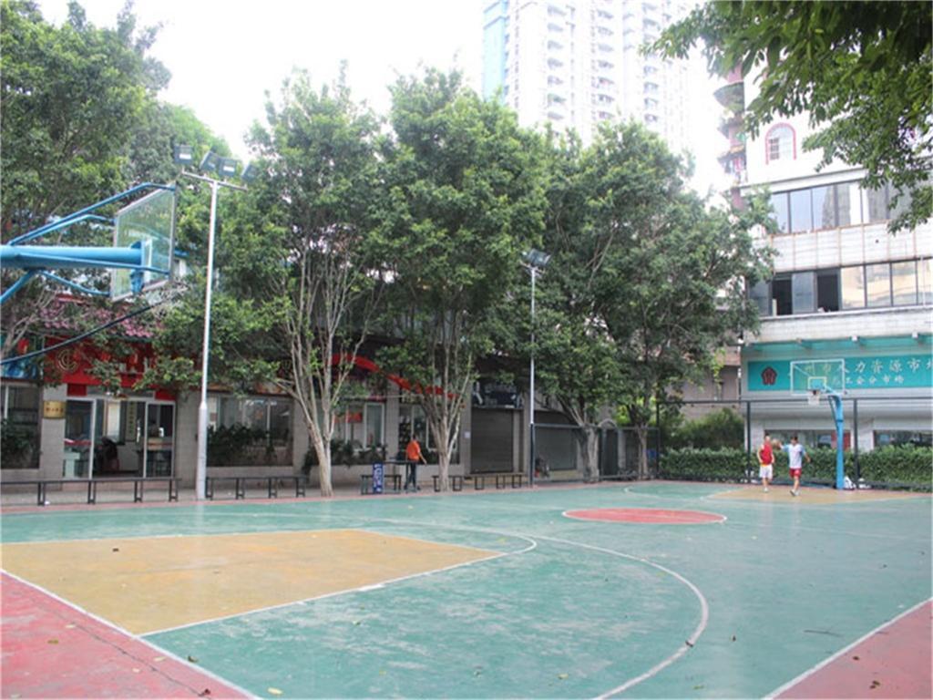 Skyline Plaza Hotel Guangzhou Buitenkant foto
