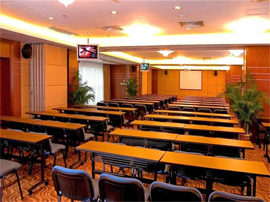Skyline Plaza Hotel Guangzhou Buitenkant foto